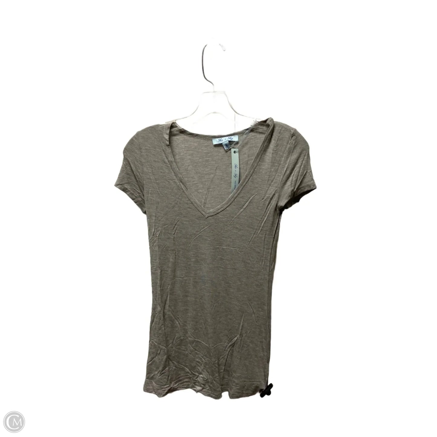 Top Short Sleeve By She + Sky In Grey, Size: S