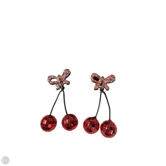 Earrings Statement By Clothes Mentor, Size: 2