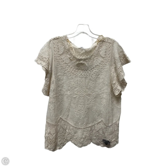 Top Short Sleeve By Democracy In Cream, Size: M