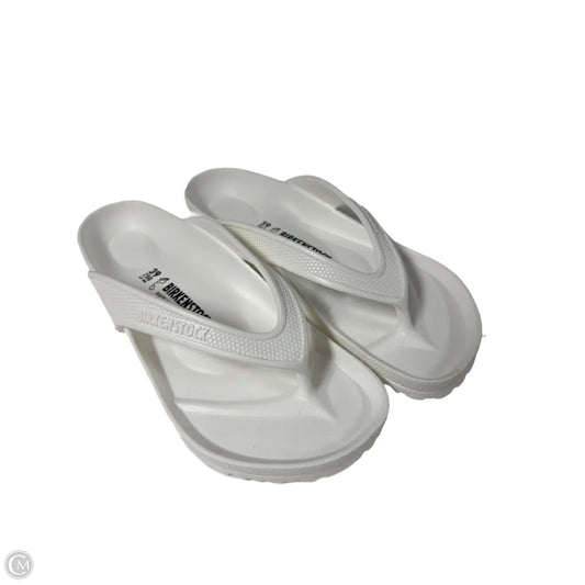 Shoes Flats By Birkenstock In White, Size: 8.5