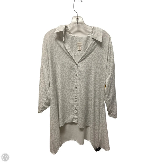 Top Long Sleeve By Chicos In Grey & White, Size: L