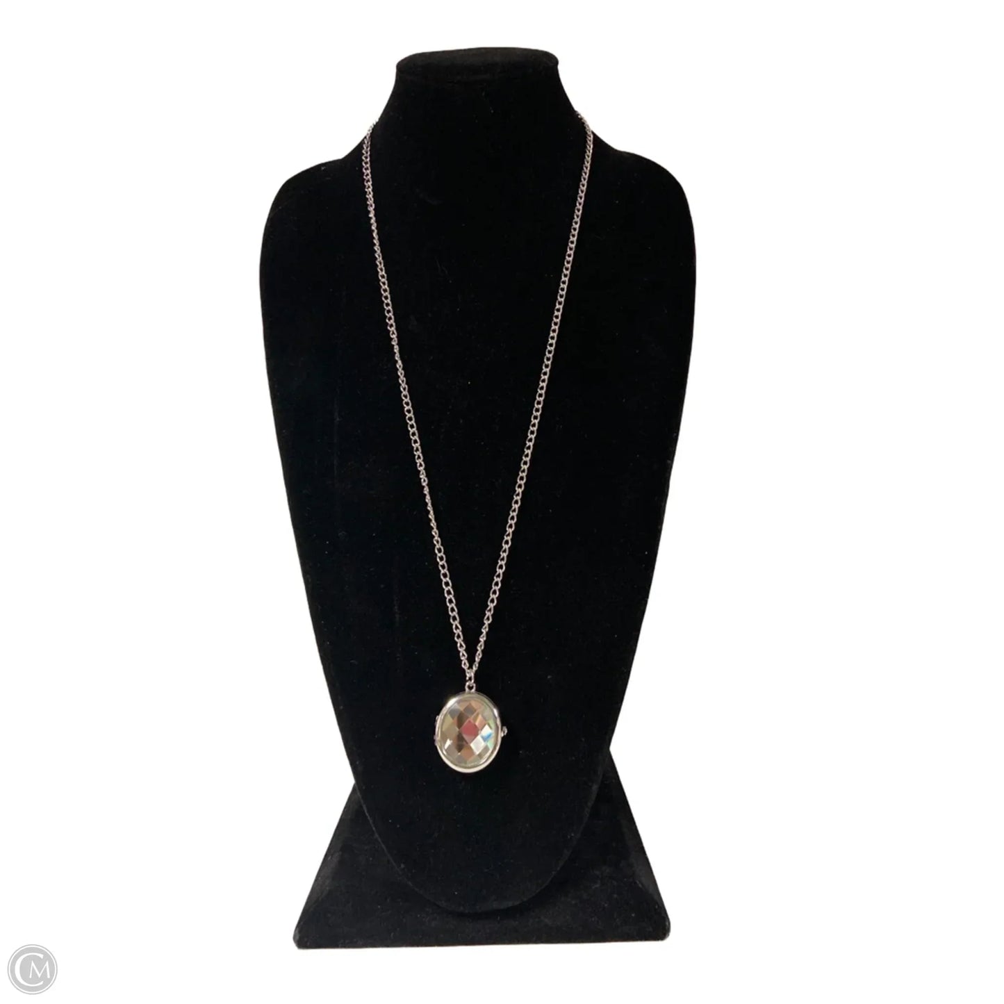 Necklace Pendant By Avenue, Size: 1