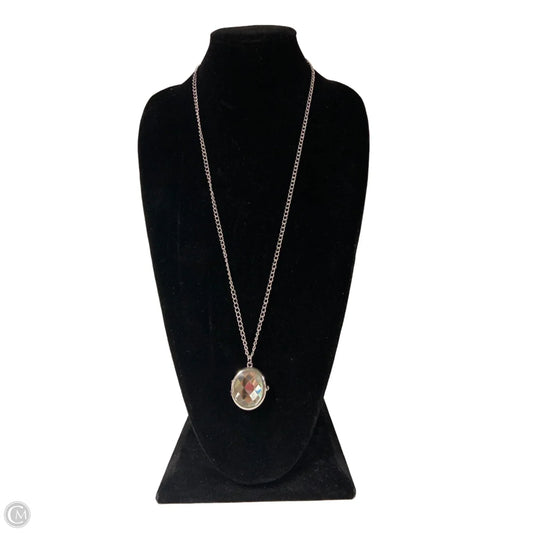 Necklace Pendant By Avenue, Size: 1