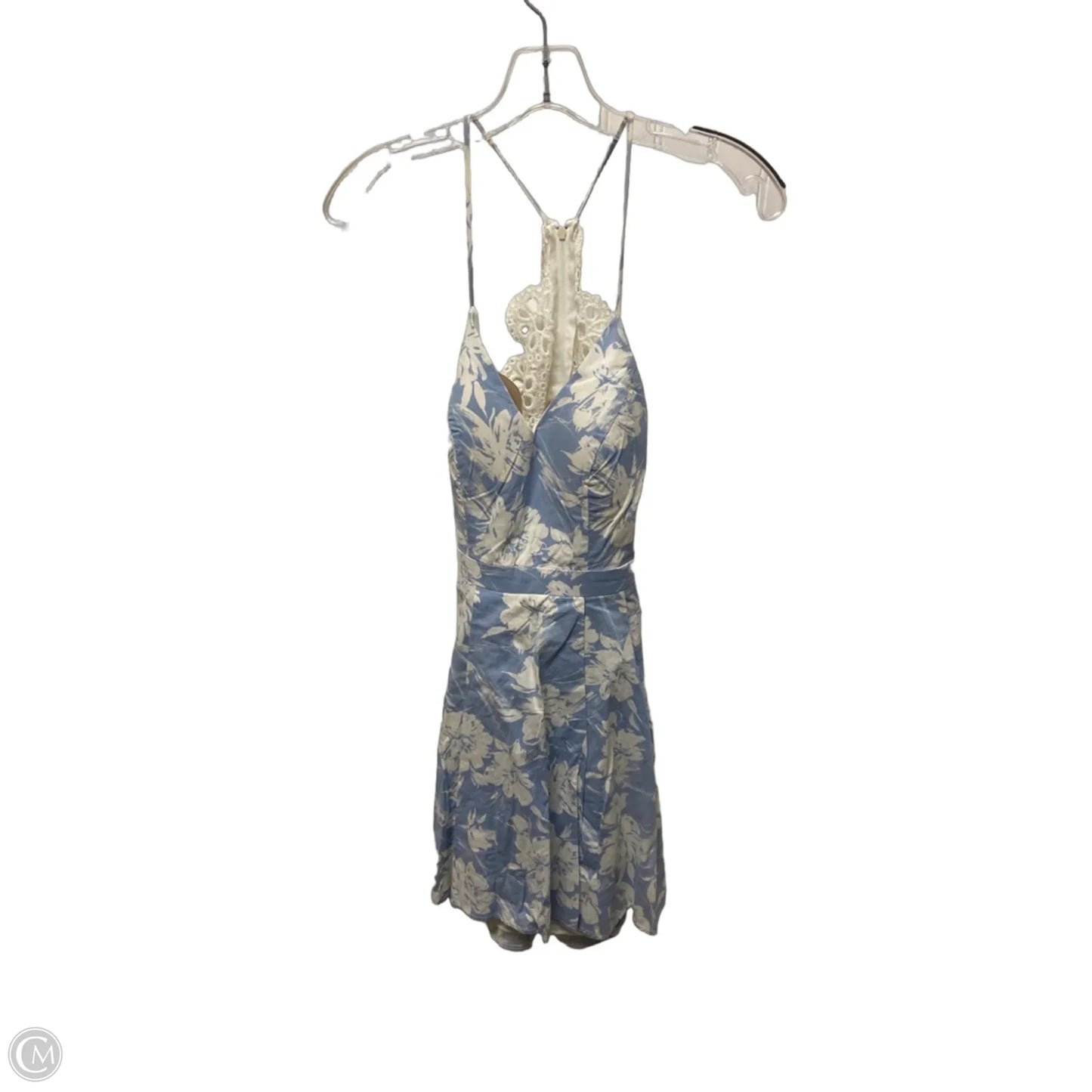 Dress Casual Short By Clothes Mentor In Blue & White, Size: S