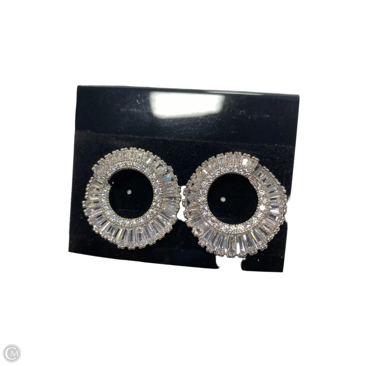 Earrings Hoop By Clothes Mentor, Size: 1