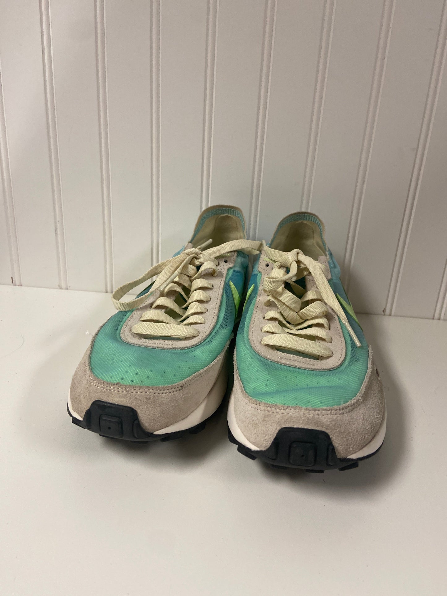 Shoes Athletic By Nike In Mint, Size: 8