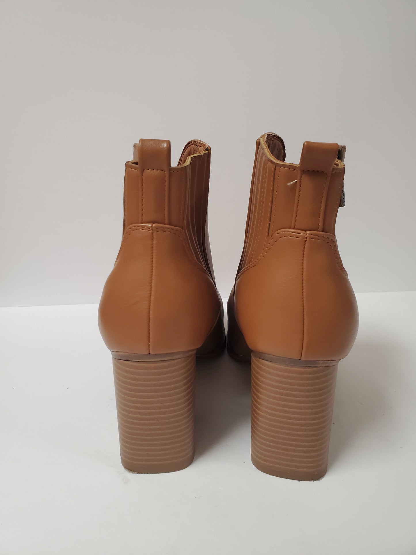 Boots Ankle Heels By Indigo Rd  Size: 9