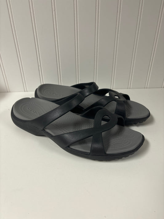 Sandals Flats By Crocs  Size: 10
