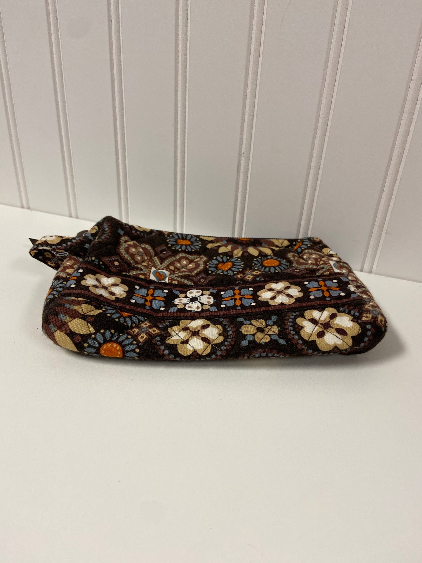 Makeup Bag By Vera Bradley  Size: Small