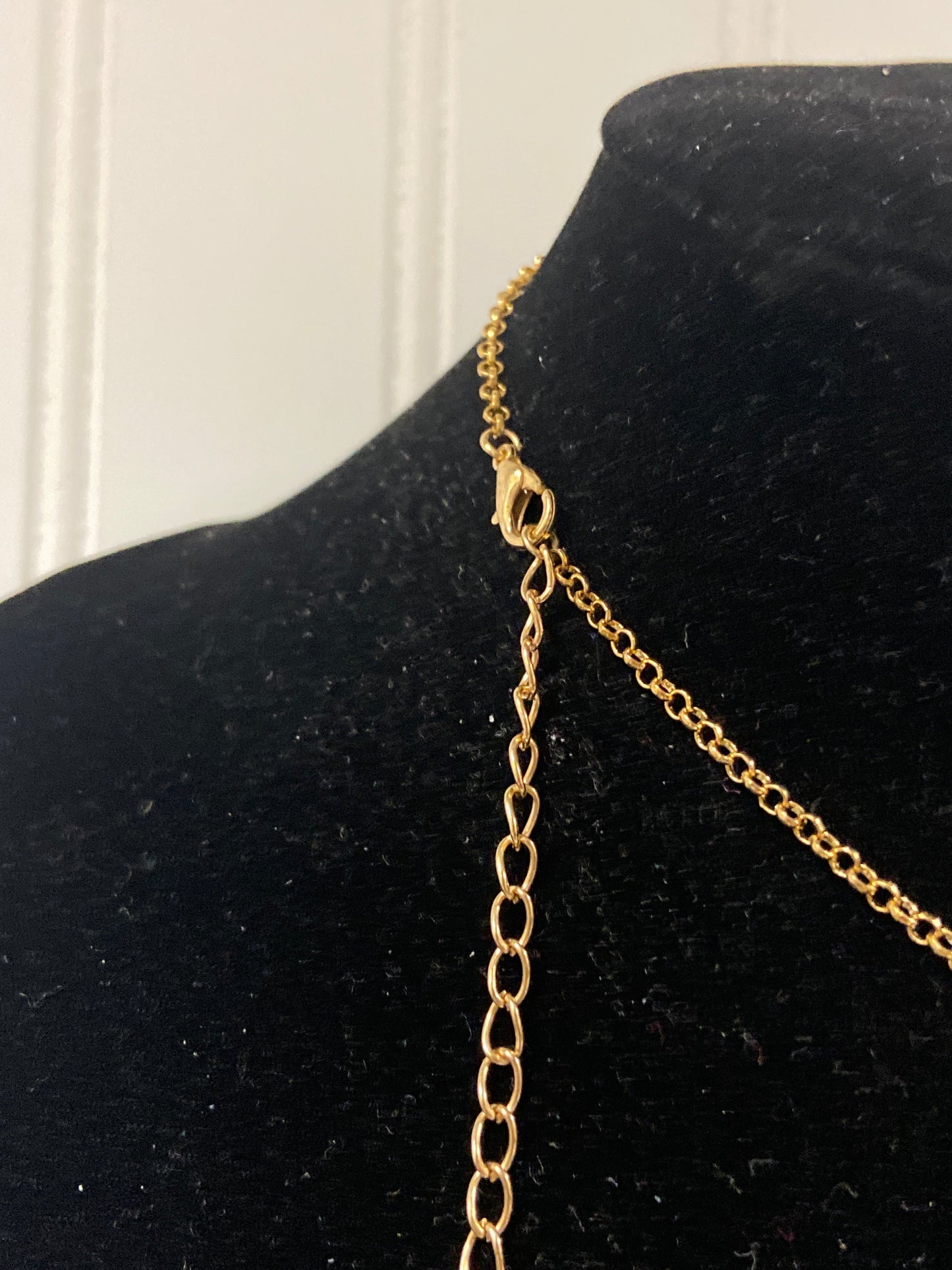 Necklace Statement By Clothes Mentor  Size: 1