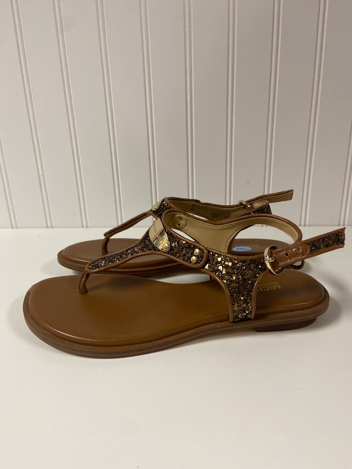 Tan Sandals Flats Michael By Michael Kors, Size 6