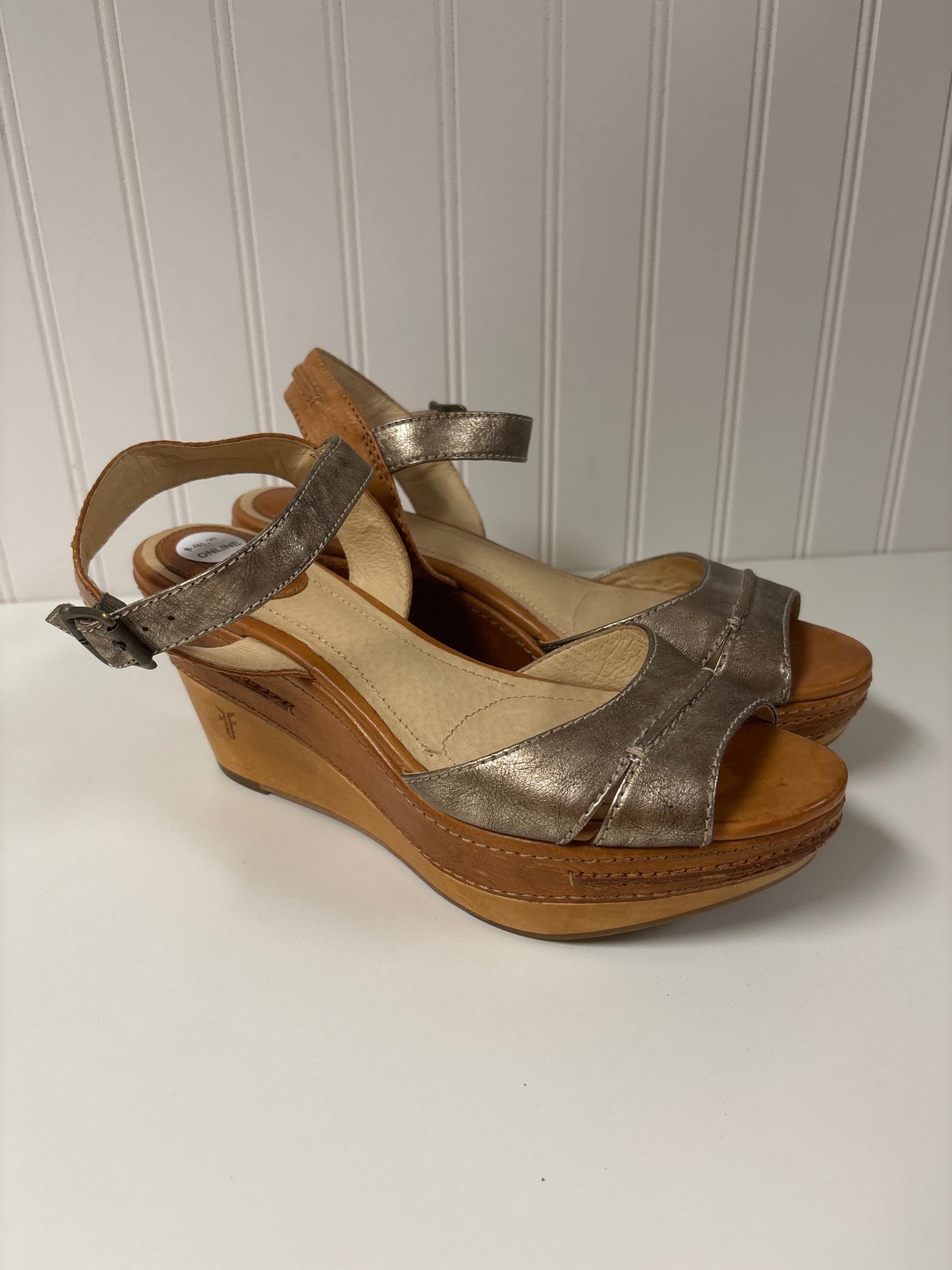 Tan Sandals Designer Frye, Size 8.5