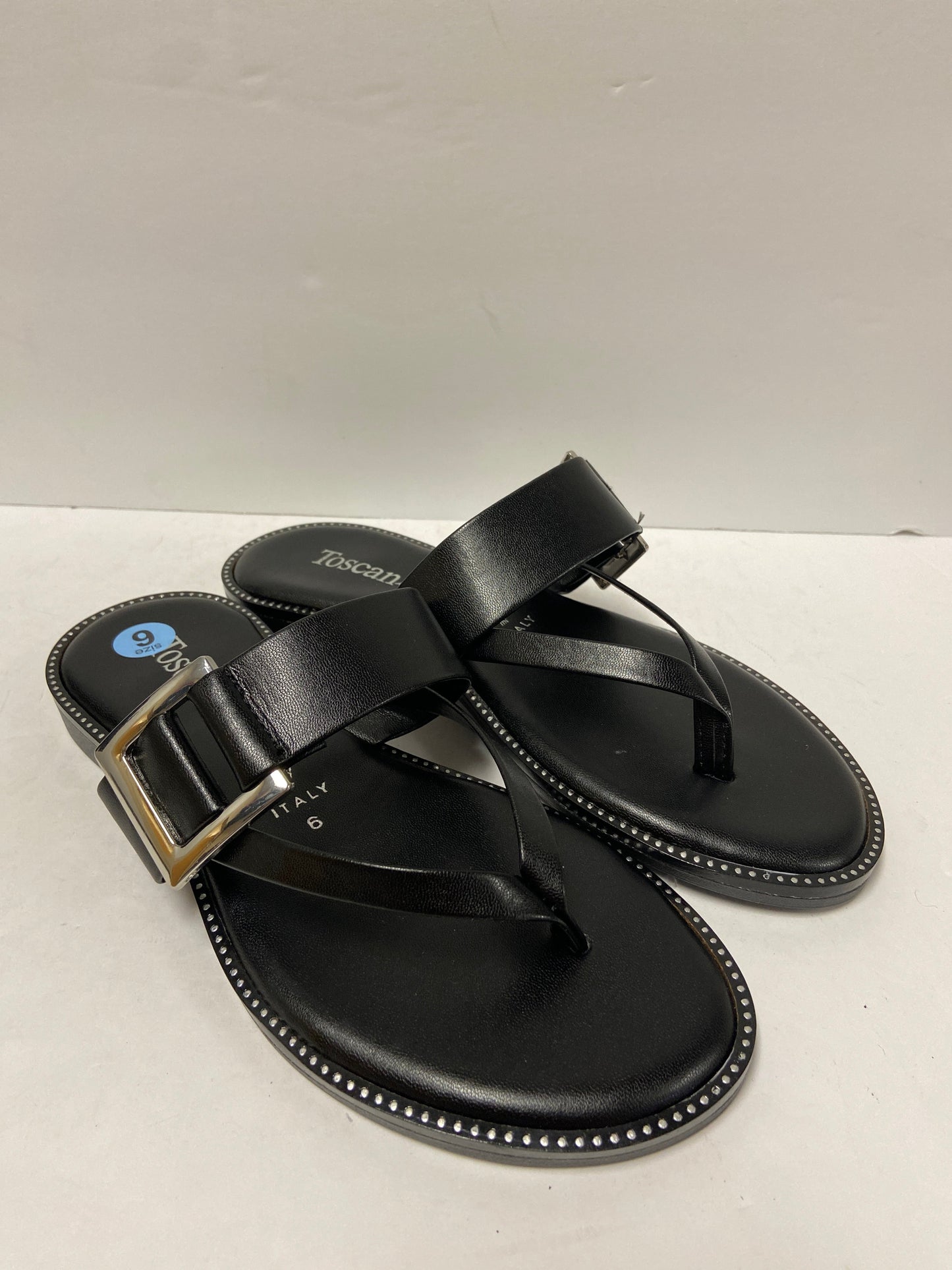 Black Sandals Flip Flops Clothes Mentor, Size 7