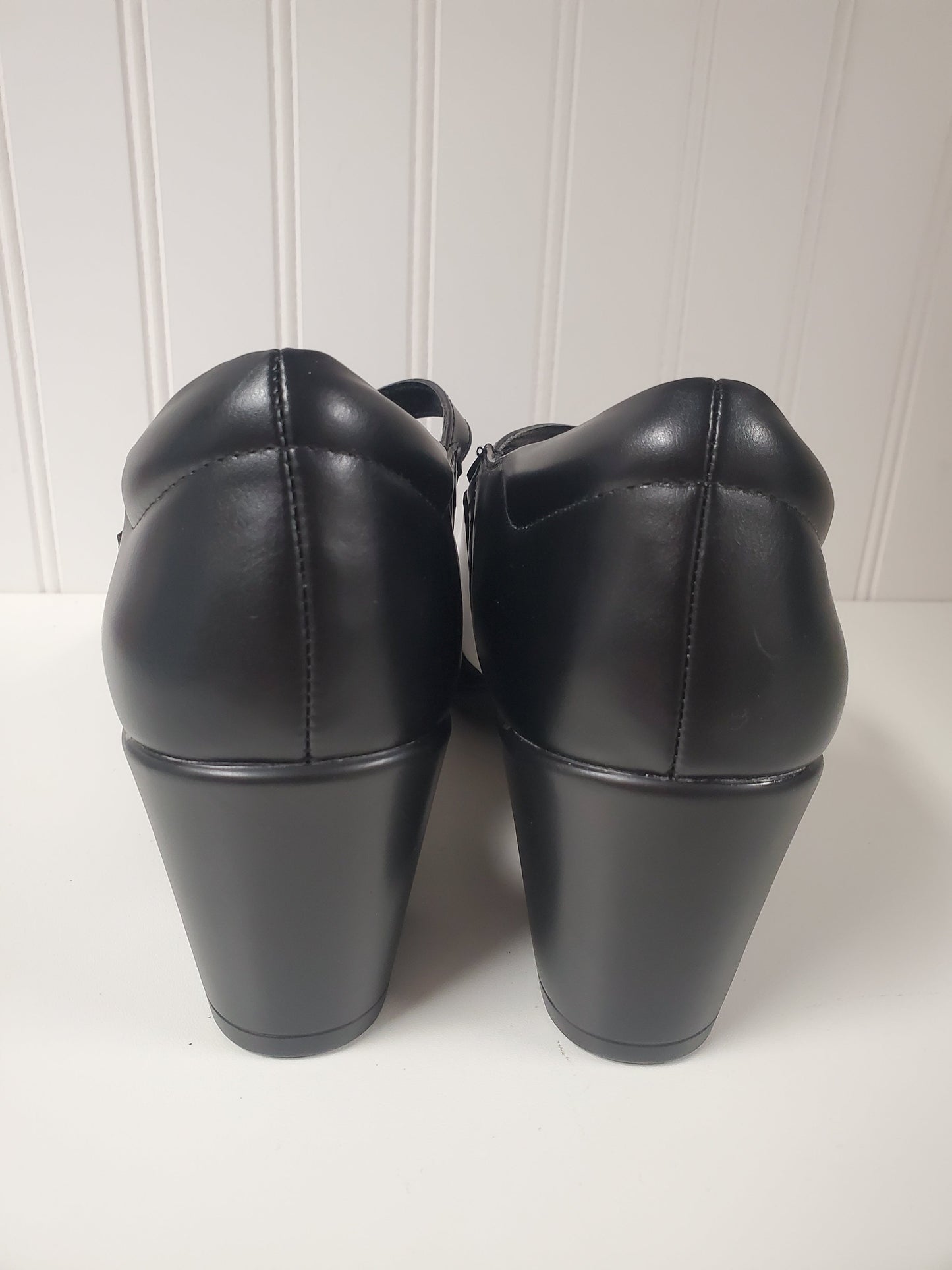 Black & White Shoes Heels Block Cmb, Size 9.5