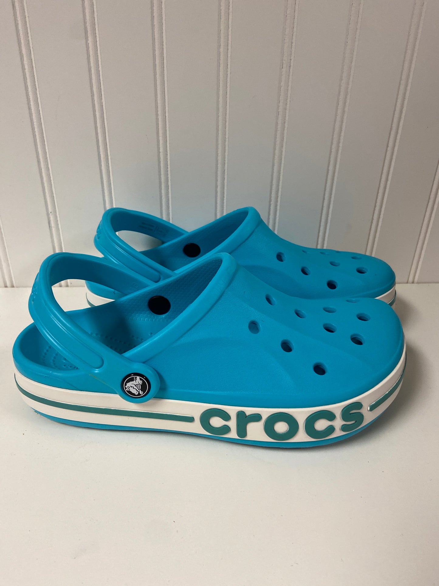 Blue Shoes Flats Crocs, Size 8