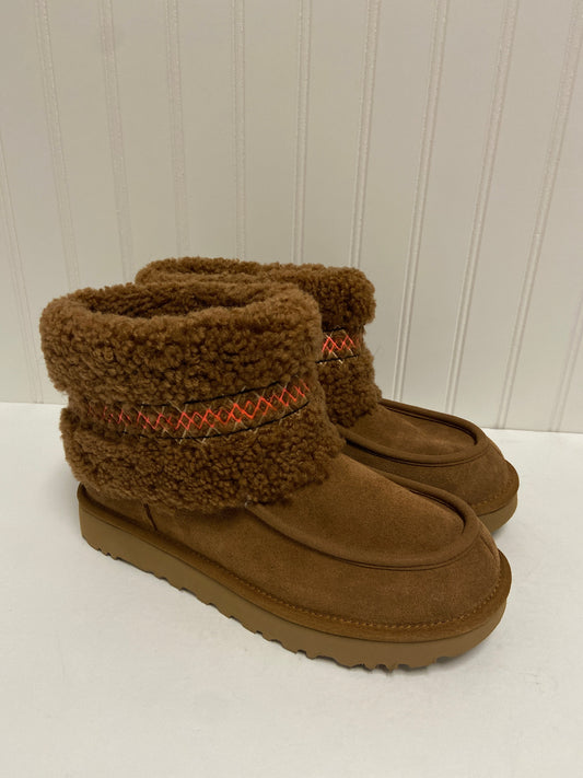 Brown Boots Designer Ugg, Size 9