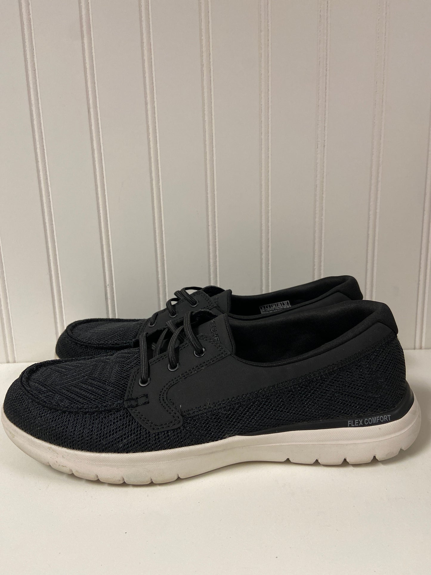 Black Shoes Flats Skechers, Size 8