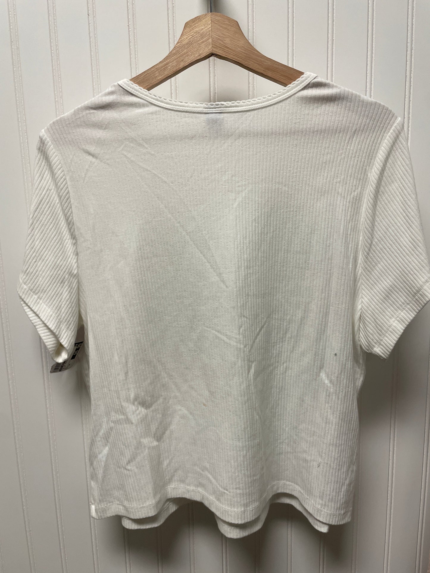 White Top Short Sleeve Basic Old Navy, Size 2x