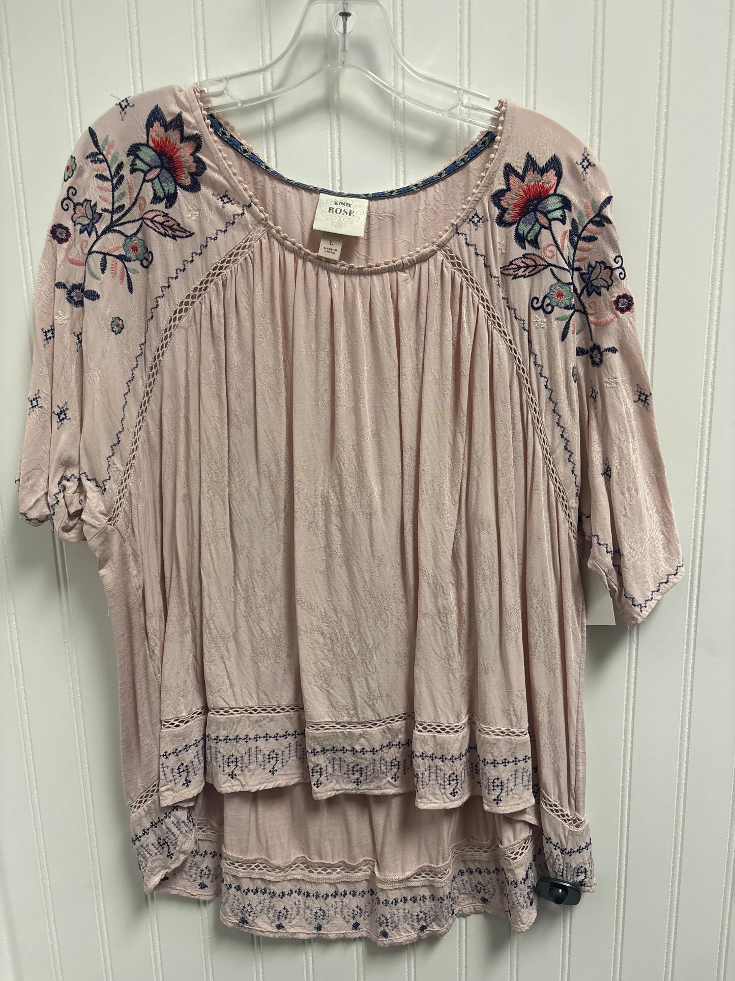 Top Short Sleeve By Knox Rose In Pink, Size: L