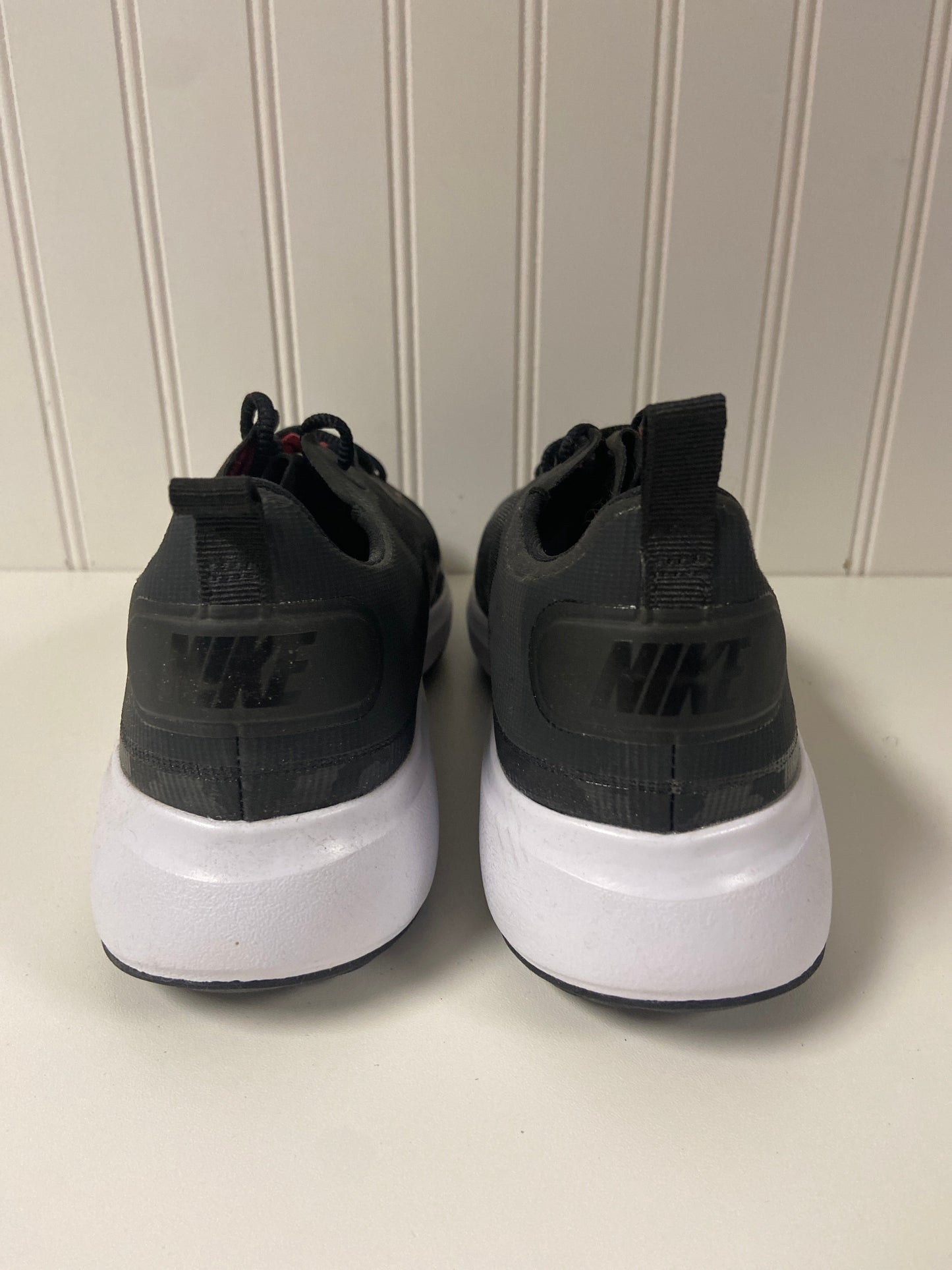 Shoes Athletic By Nike In Black, Size: 7.5