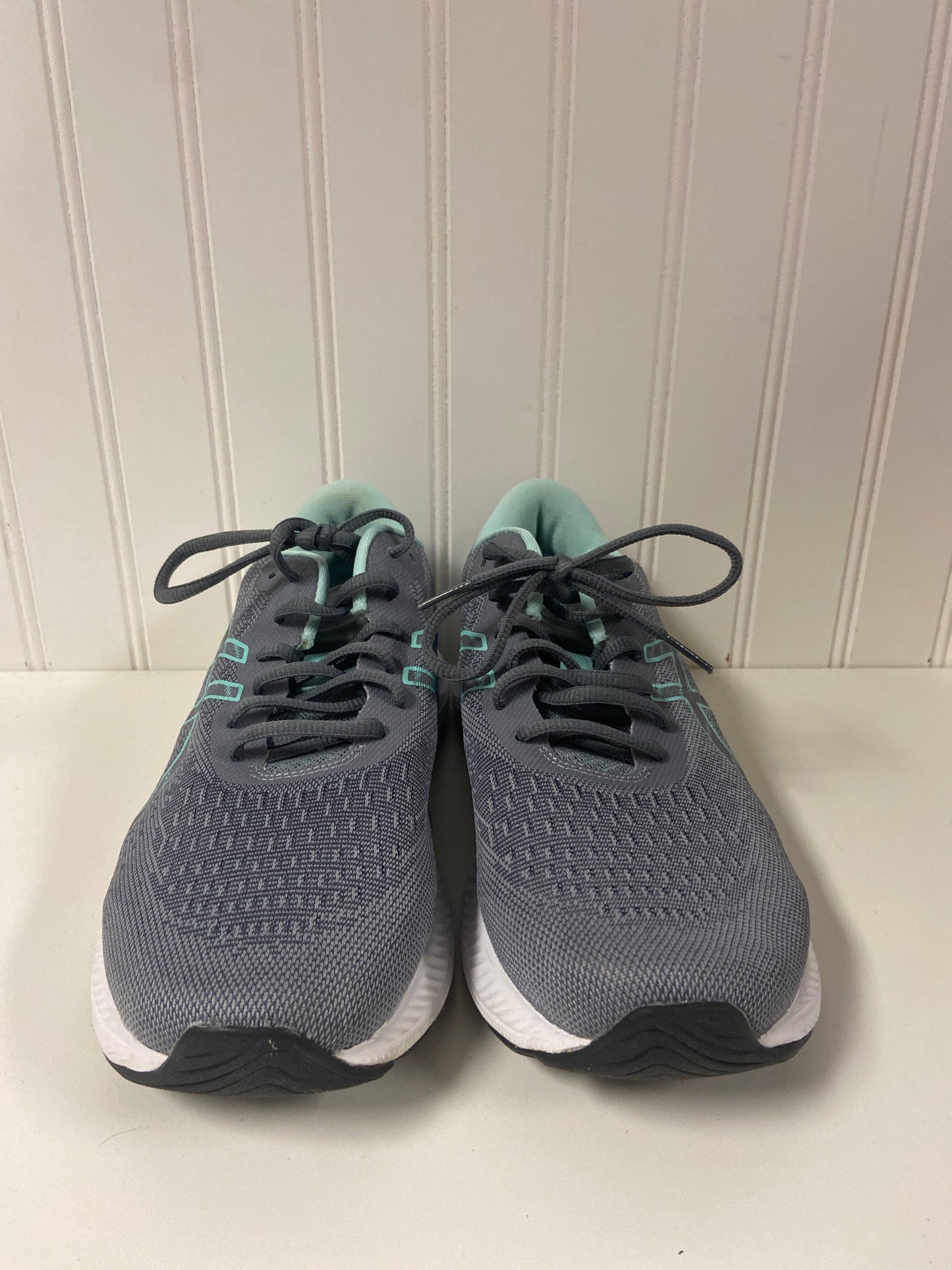 Shoes Athletic By Asics In Grey, Size: 9