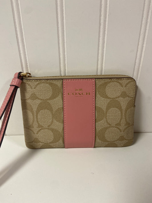 Wristlet Designer By Coach, Size: Small