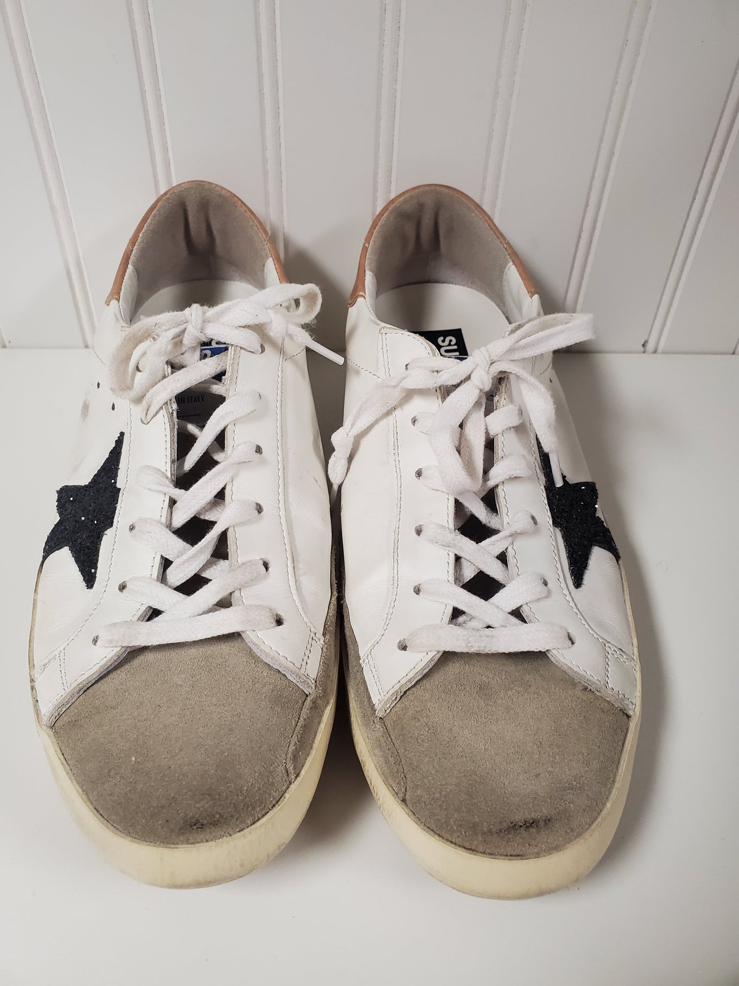 Shoes Luxury Designer By Golden Goose In Black & White, Size: 10.5