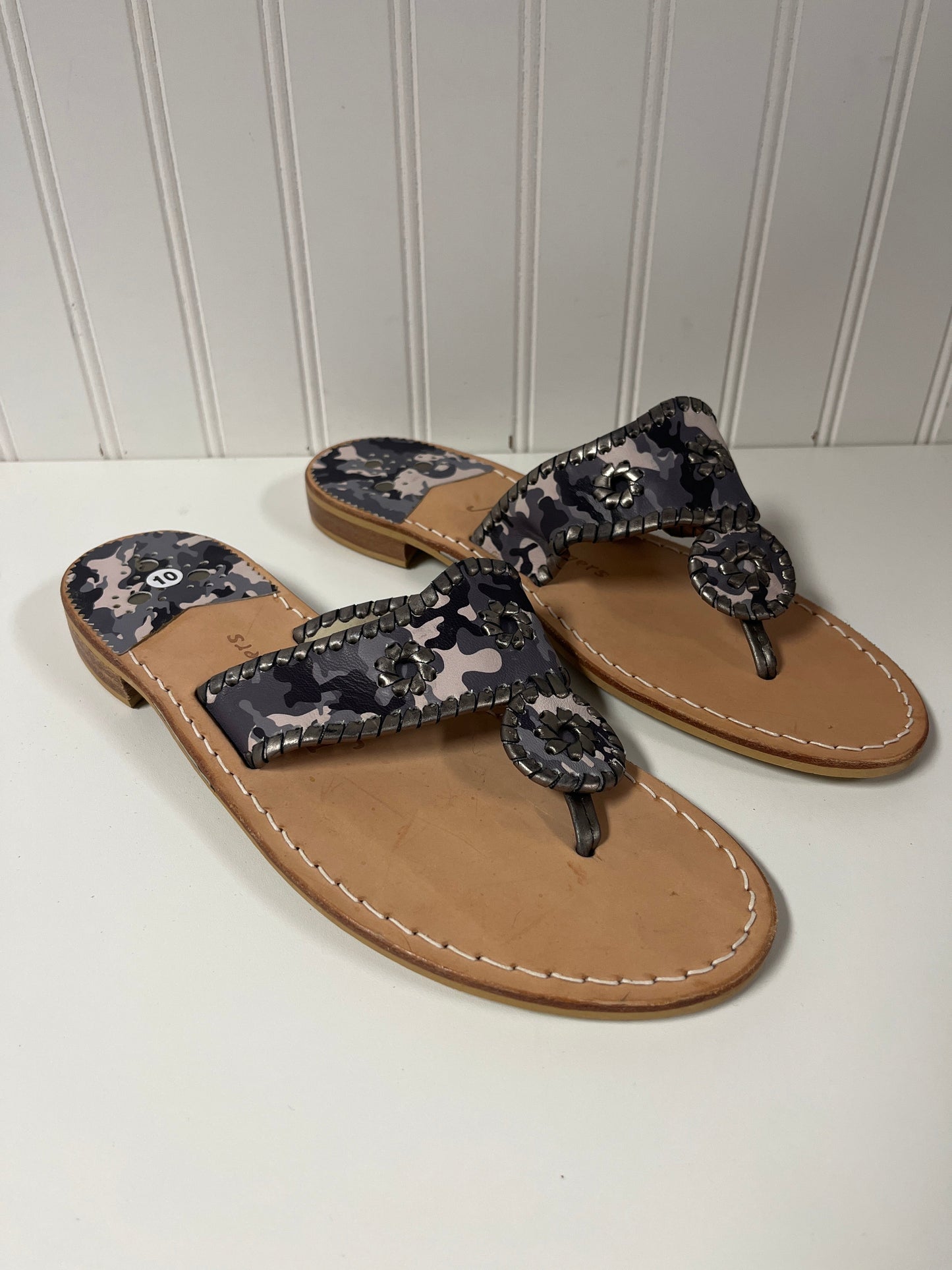 Sandals Flats By Jack Rogers In Camouflage Print, Size: 10.5