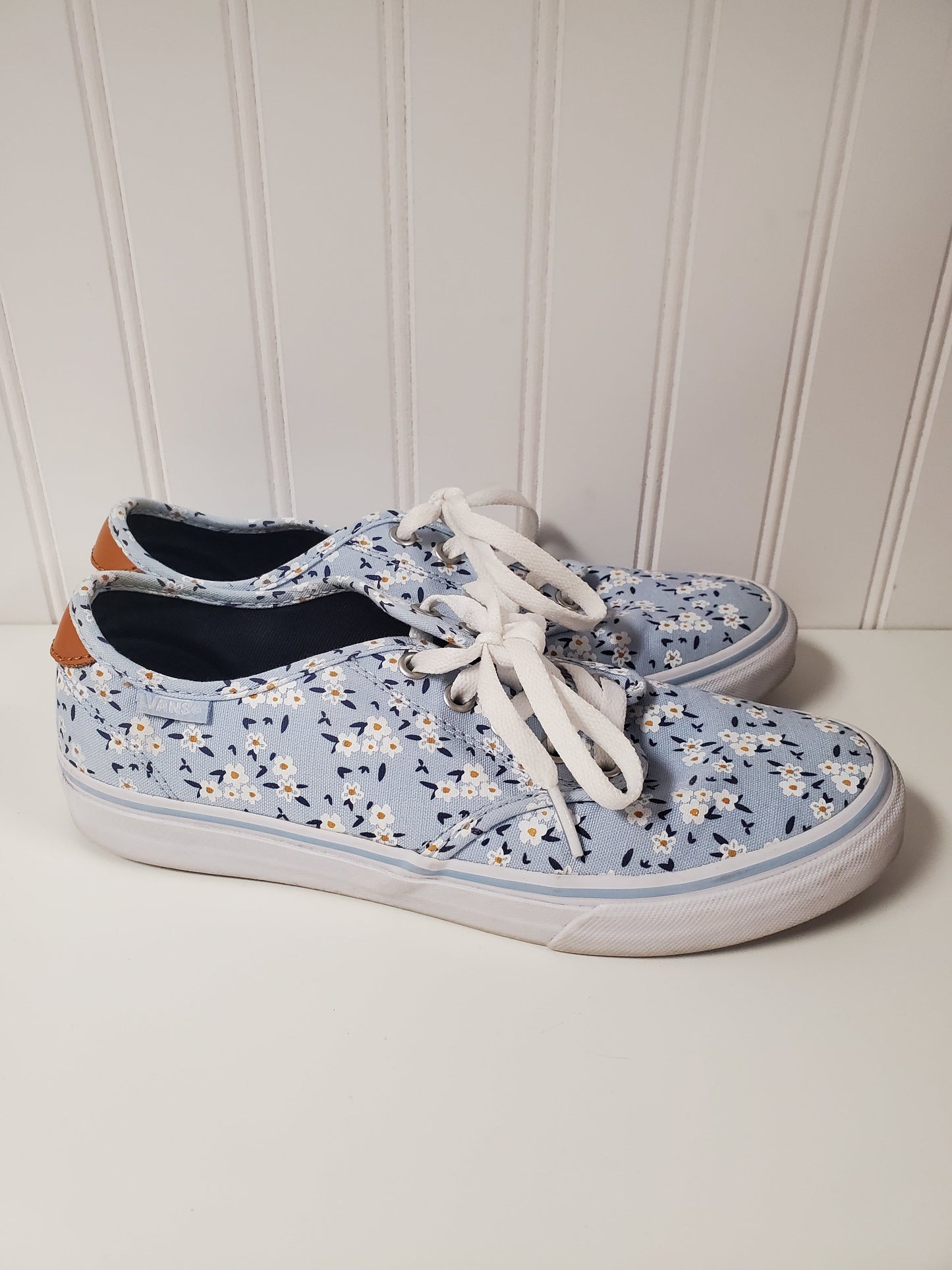 Shoes Sneakers By Vans In Blue, Size: 8