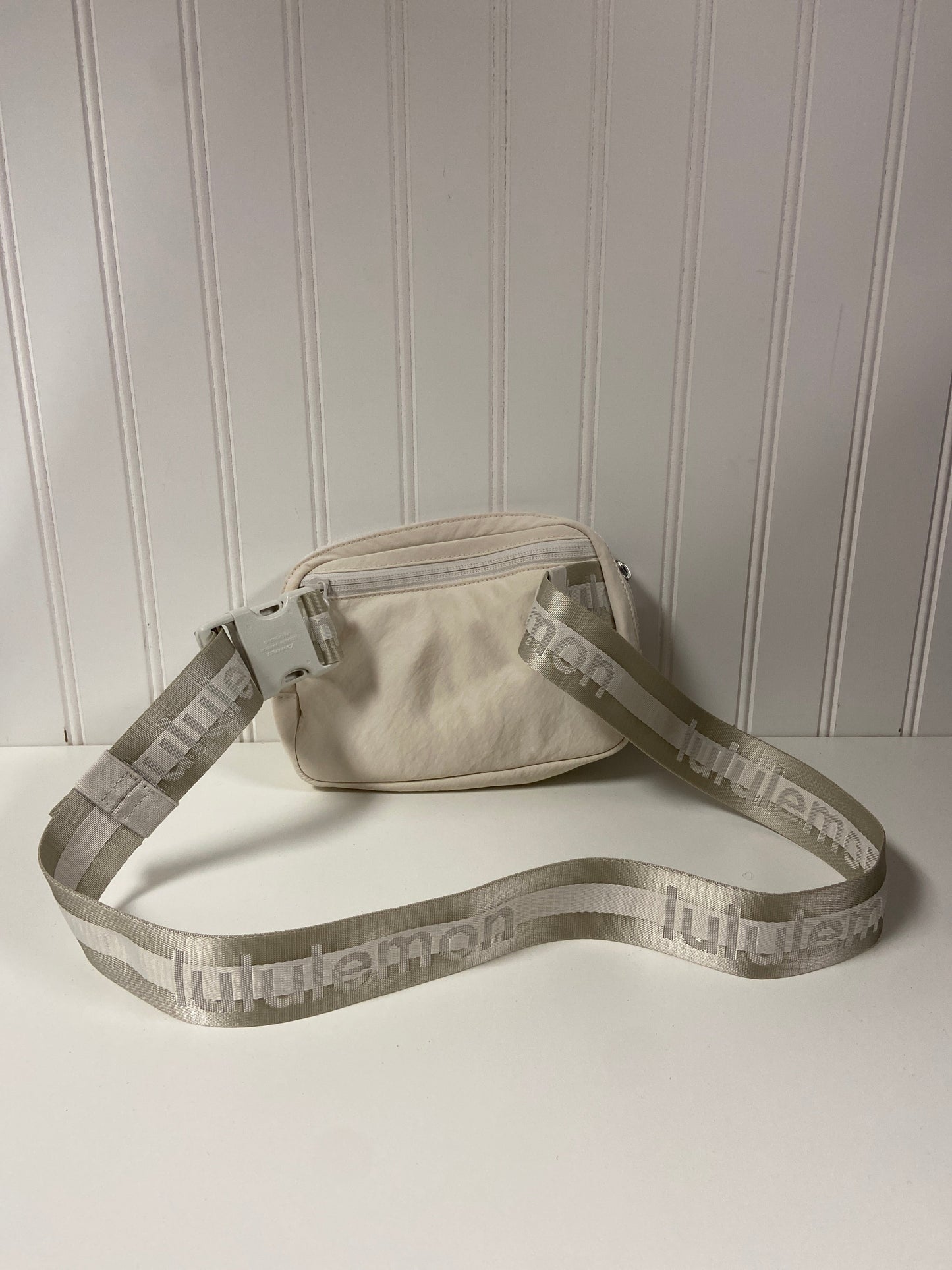 Belt Bag By Lululemon, Size: Medium