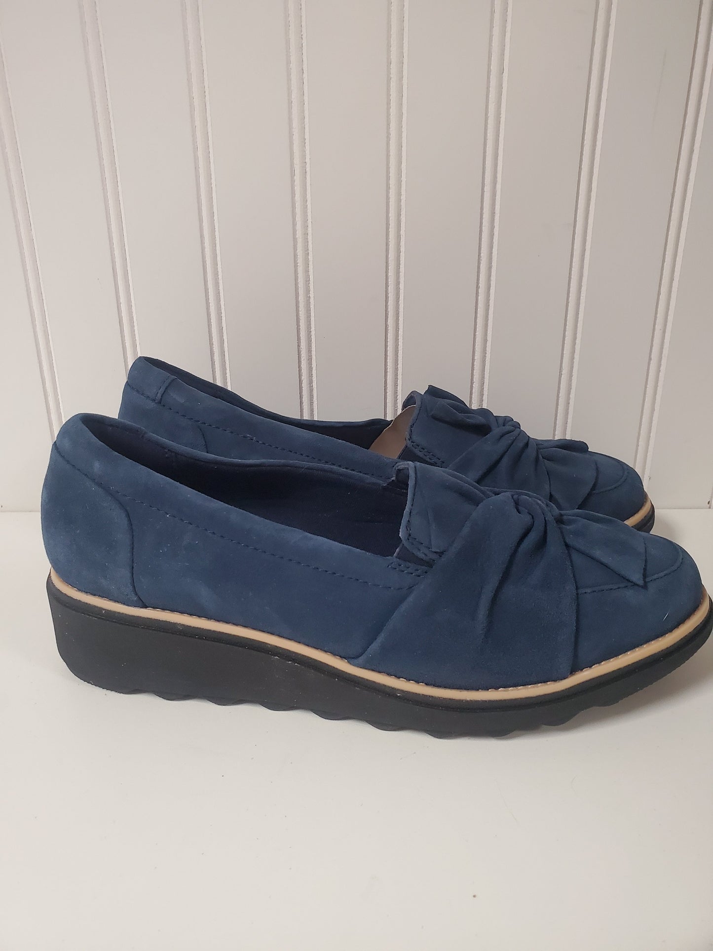 Shoes Flats By Clarks In Blue, Size: 10