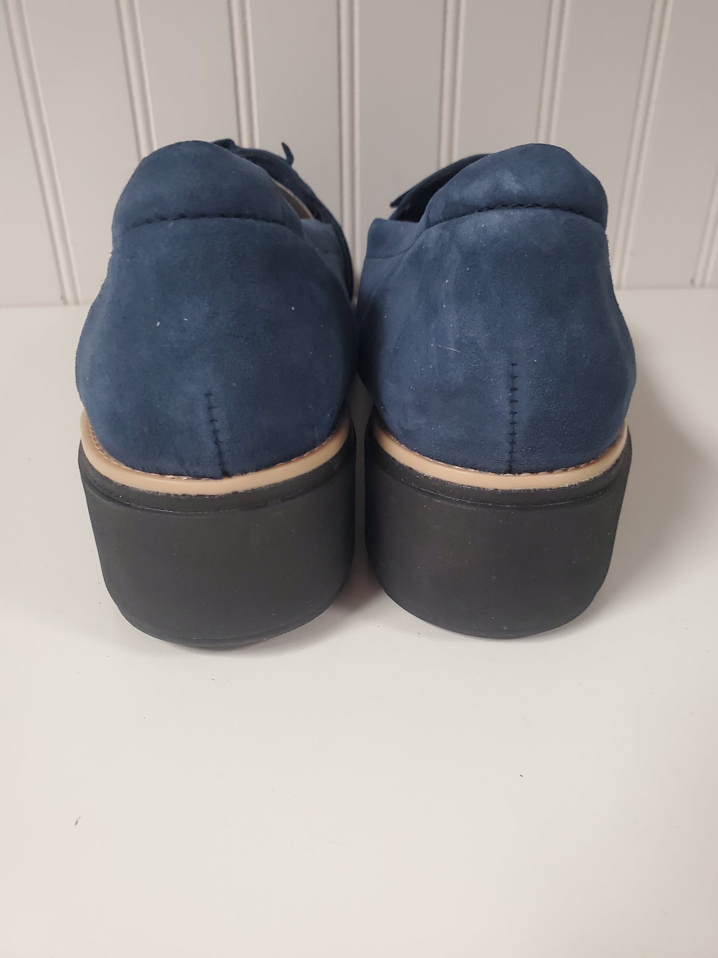 Shoes Flats By Clarks In Blue, Size: 10