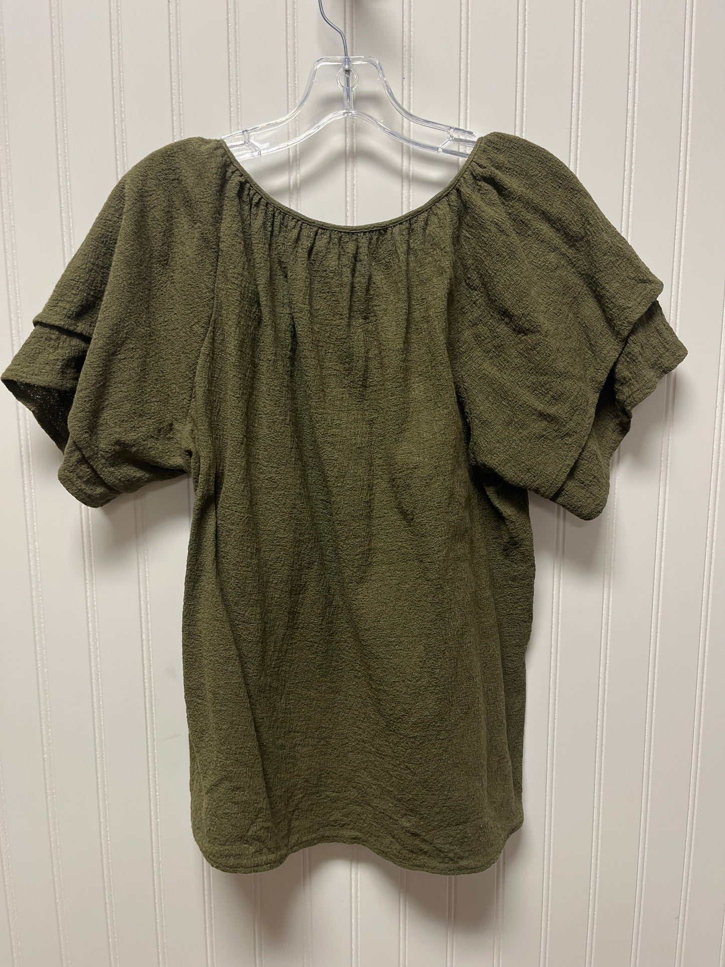 Top Short Sleeve By Madewell In Green, Size: M