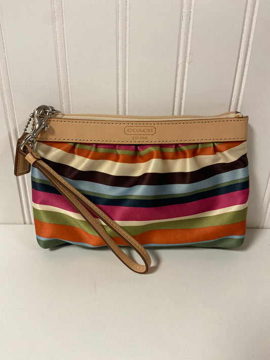 Wristlet Designer By Coach, Size: Medium