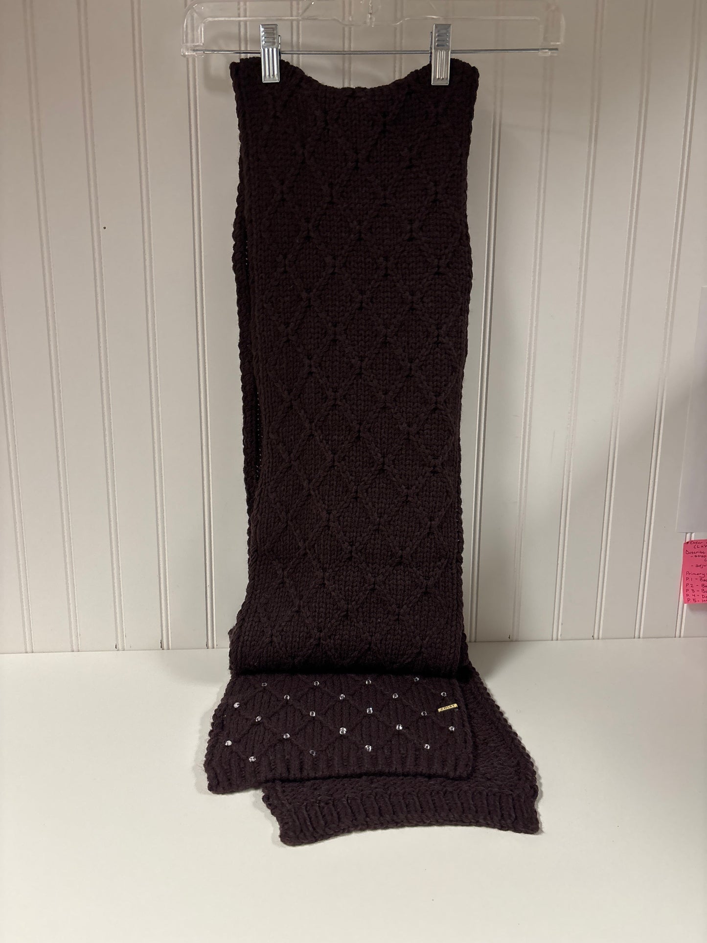 Scarf Winter By Ariat In Brown