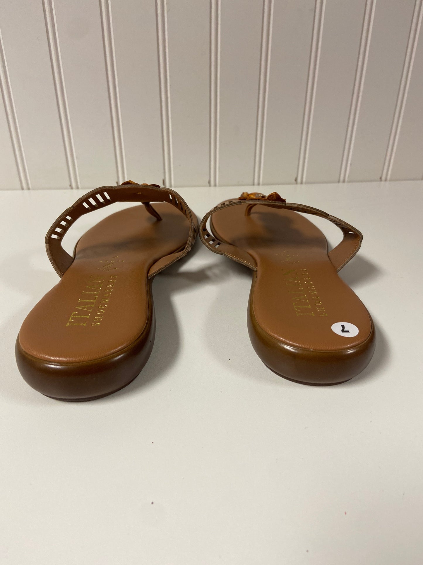 Sandals Flip Flops By Italian Shoemakers In Brown, Size: 7