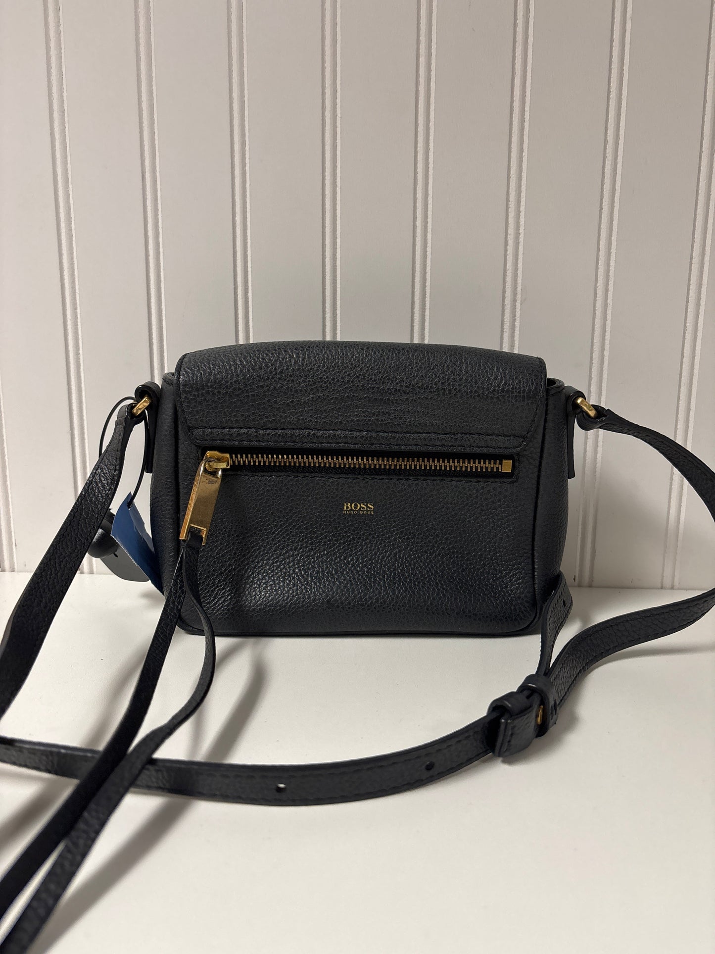 Crossbody Leather By Hugo Boss, Size: Small