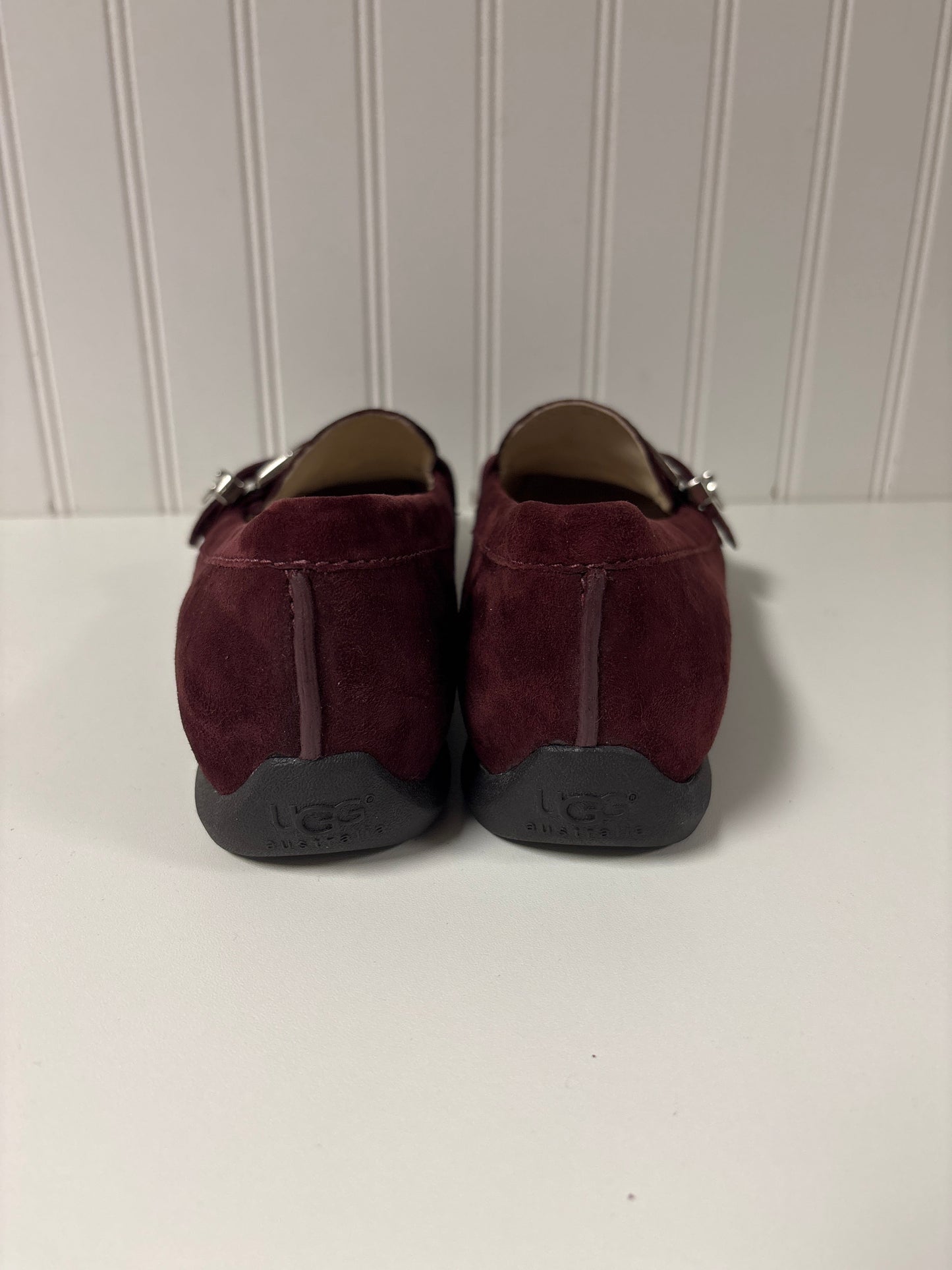 Shoes Designer By Ugg In Maroon, Size: 8.5