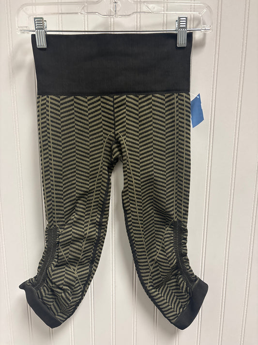 Athletic Leggings Capris By Lululemon In Green, Size: Xs