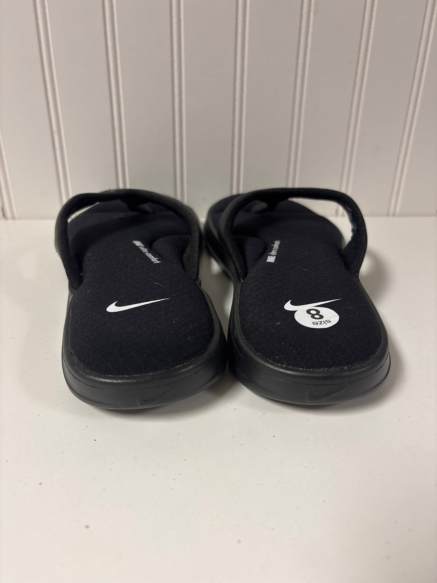 Sandals Flip Flops By Nike In Black, Size: 8