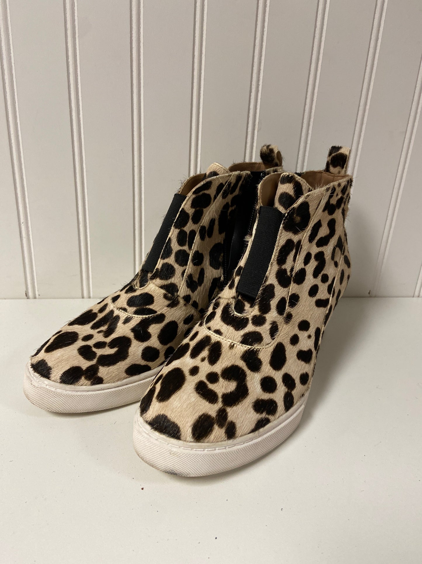 Shoes Sneakers By Linea Paolo In Animal Print, Size: 6