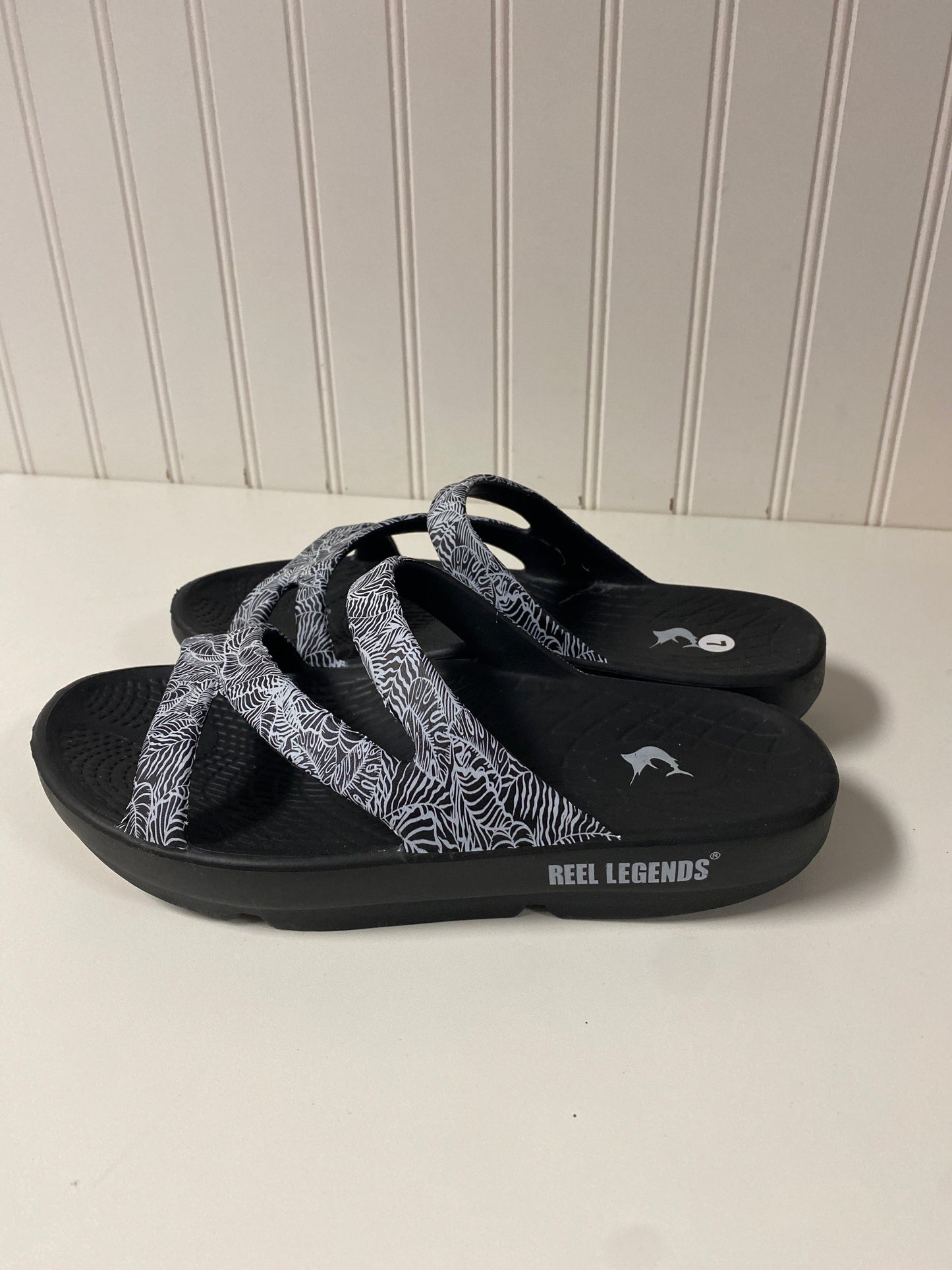 Sandals Flats By Reel Legends In Black, Size: 7