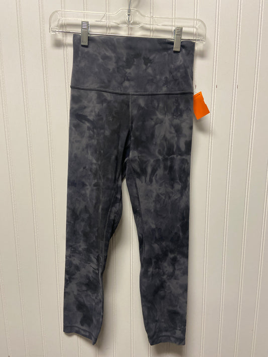 Athletic Leggings Capris By Lululemon In Camouflage Print, Size: S