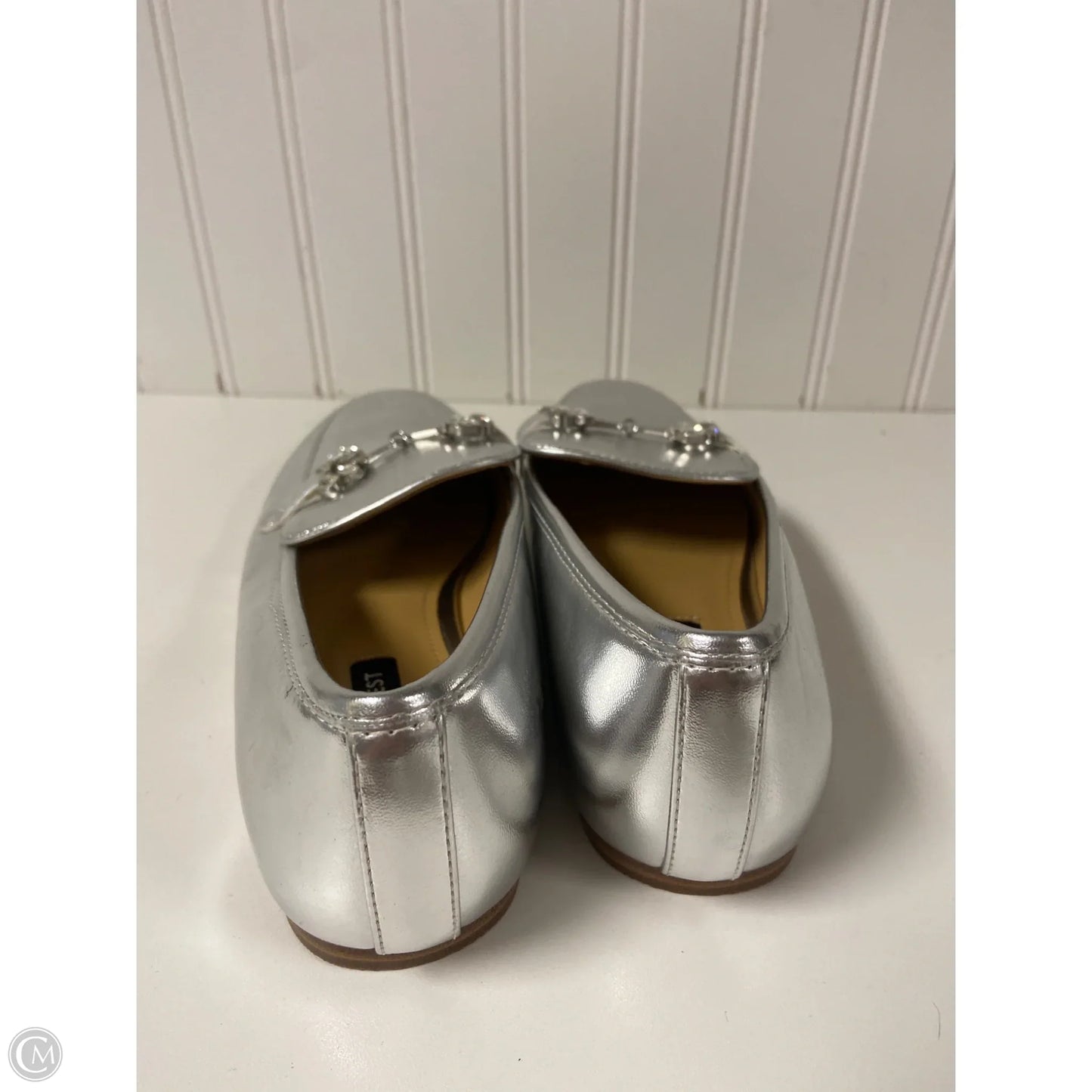 Shoes Flats By Nine West In Silver, Size: 7