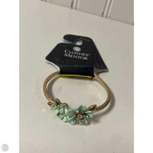 Bracelet Cuff By Clothes Mentor, Size: 1