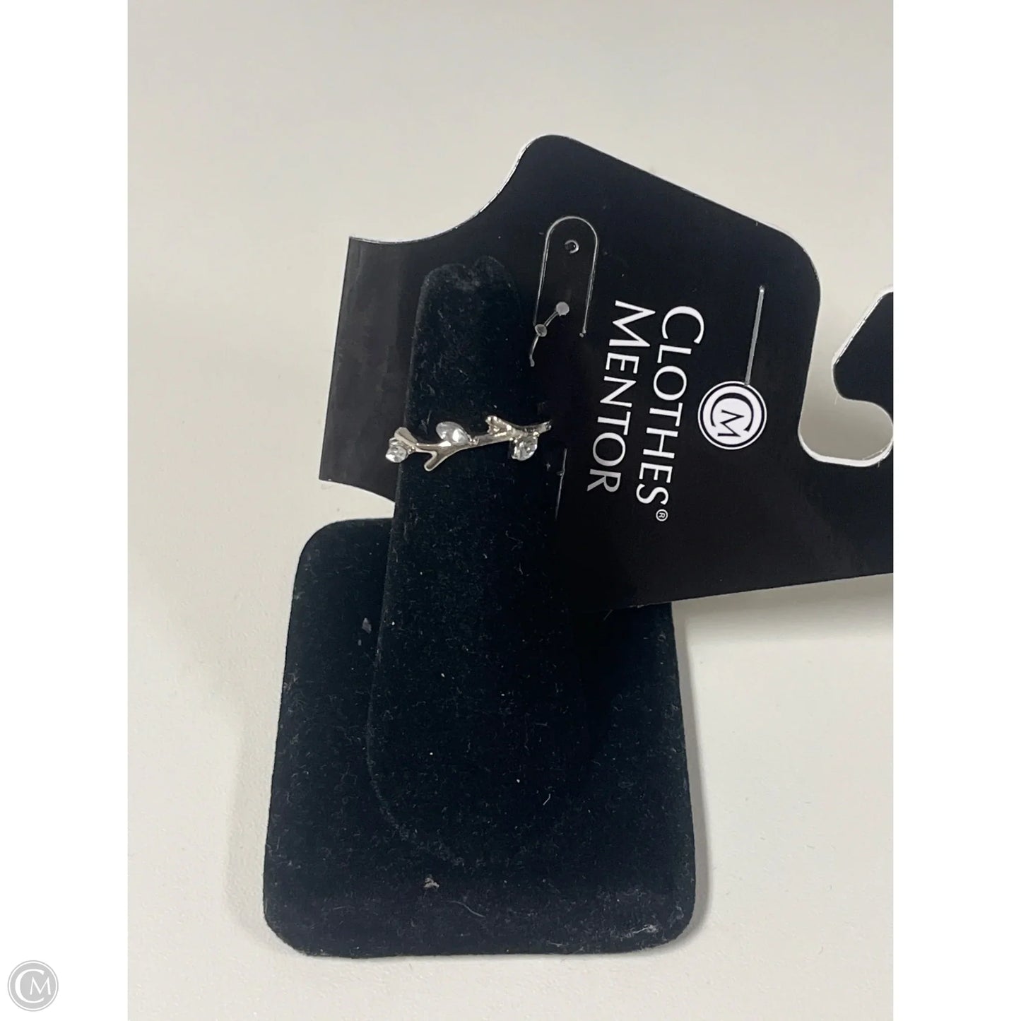 Ring Band By Clothes Mentor, Size: 7