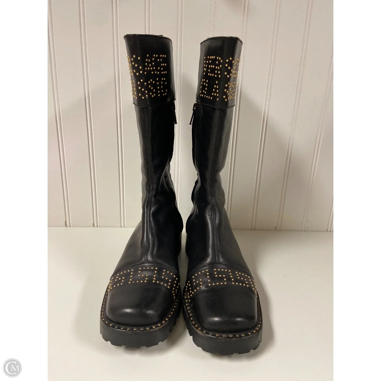 Boots Luxury Designer By Versace In Black, Size: 5