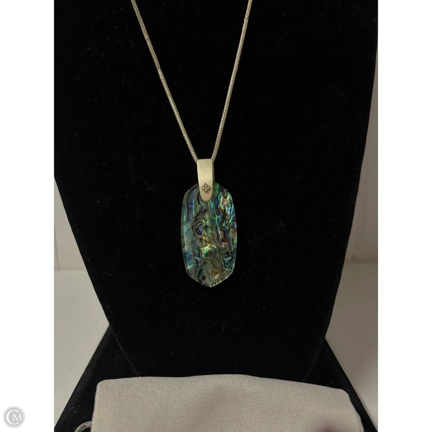 Necklace Pendant By Kendra Scott, Size: 1