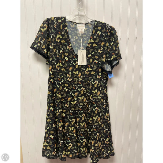 Dress Casual Short By Cmb In Black & Green, Size: M