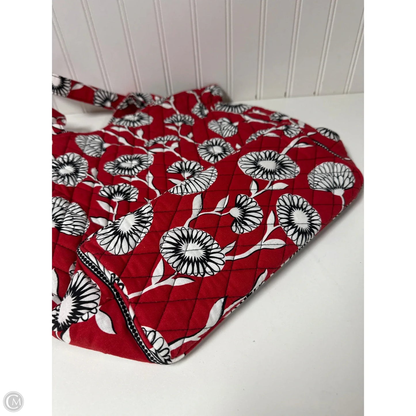 Handbag By Vera Bradley, Size: Large